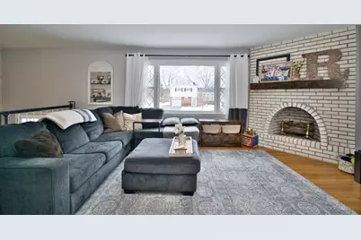 1117 E Pratt Drive, Palatine, IL 60074 - Photo 14