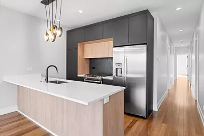 3653 W Barry Avenue #3E, Chicago, IL 60618 - Photo 4