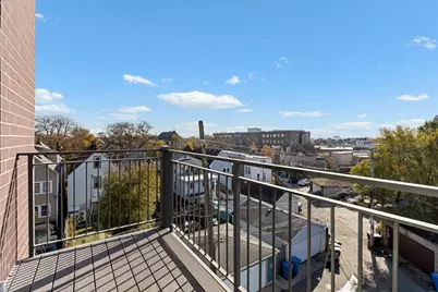 3653 W Barry Avenue #3E, Chicago, IL 60618 - Photo 16