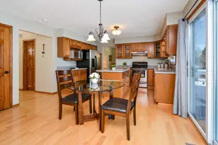 10 Cameron Ct, Bloomington, IL 61704 - Photo 46