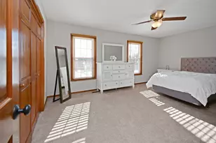 10 Cameron Ct, Bloomington, IL 61704 - Photo 36