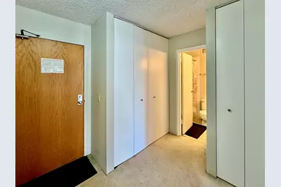 200 N Dearborn Street #2605, Chicago, IL 60601 - Photo 16