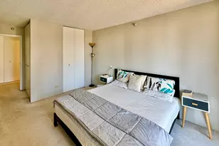 200 N Dearborn St, Chicago, IL 60601 - Photo 10