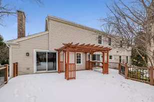 41 Canterbury Rd, Lincolnshire, IL 60069 - Photo 38