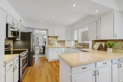 41 Canterbury Road, Lincolnshire, IL 60069 - Photo 10