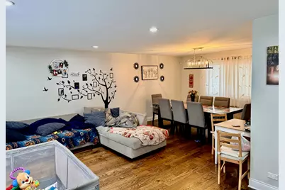 16062 Woodlawn East Avenue, South Holland, IL 60473 - Photo 4