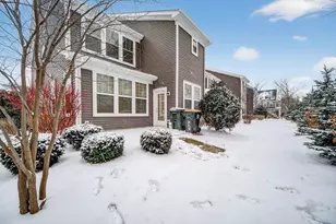 533 Watercress Dr, Aurora, IL 60504 - Photo 32