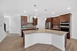 533 Watercress Dr, Aurora, IL 60504 - Photo 8