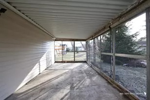 1070 Belle Plaine Ave, Gurnee, IL 60031 - Photo 20