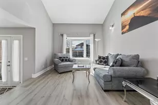 40 Jackson Ln, Streamwood, IL 60107 - Photo 10