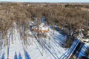 26225 N Hickory Rd, Mundelein, IL 60060 - Photo 32