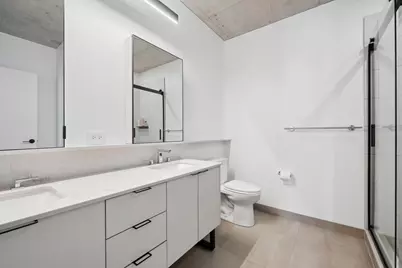 234 W Polk Street #2610, Chicago, IL 60607 - Photo 16