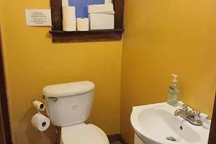 13515 S Baltimore Ave, Chicago, IL 60633 - Photo 6