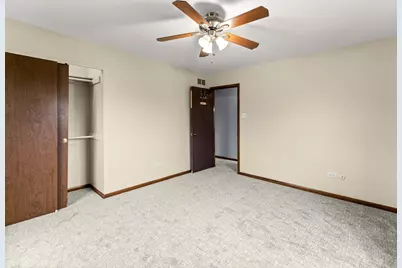 10926 Circle Court, Palos Hills, IL 60465 - Photo 16