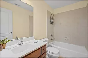 [Address not provided], Frankfort, IL 60423 - Photo 32