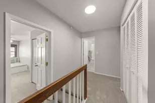 2240 Mecan Dr, Naperville, IL 60564 - Photo 14