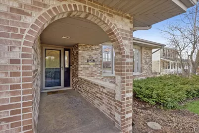 8708 Coventry Drive, Woodridge, IL 60517 - Photo 2