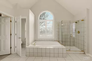 802 Diamond Head Dr W, Shorewood, IL 60404 - Photo 34