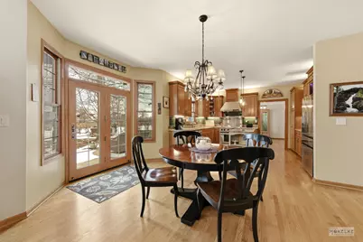 802 Diamond Head Drive W, Shorewood, IL 60404 - Photo 24