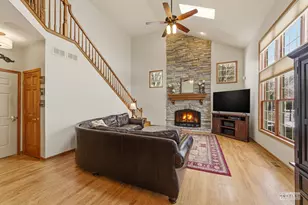 802 Diamond Head Dr W, Shorewood, IL 60404 - Photo 28