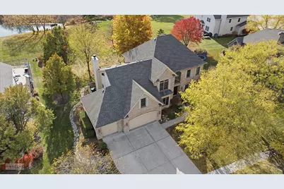 802 Diamond Head Drive W, Shorewood, IL 60404 - Photo 6