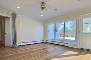 2946 Knollwood Ln, Glenview, IL 60025 - Photo 8