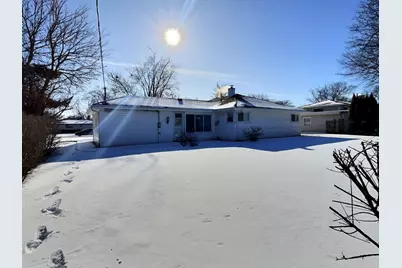 2946 Knollwood Lane, Glenview, IL 60025 - Photo 4