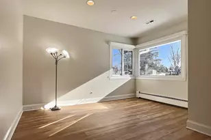 2946 Knollwood Ln, Glenview, IL 60025 - Photo 10