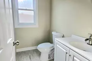 [Address not provided], Berwyn, IL 60402 - Photo 6