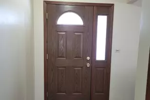 1421 Spruce Ln, Westmont, IL 60559 - Photo 2