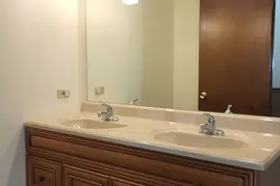 1421 Spruce Ln, Westmont, IL 60559 - Photo 26