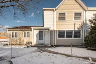 1336 Inverrary Ln, Deerfield, IL 60015 - Photo 1