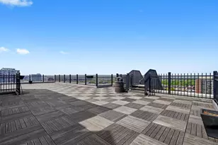 720 W Gordon Terrace, Chicago, IL 60613 - Photo 12