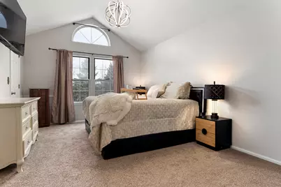 272 Village Lane, Bartlett, IL 60103 - Photo 14