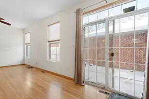 18530 Dearborn Ct, Tinley Park, IL 60477 - Photo 2