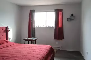 850 E Old Willow Rd, Prospect Heights, IL 60070 - Photo 4