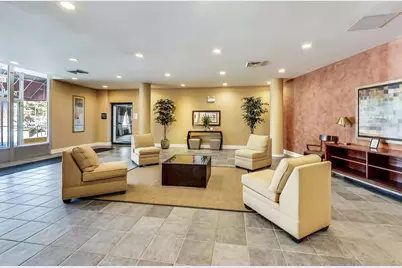 5200 S Ellis Avenue #117, Chicago, IL 60615 - Photo 2