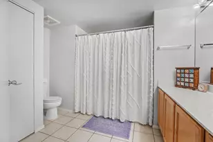 5200 S Ellis Ave, Chicago, IL 60615 - Photo 12