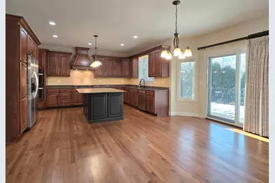 12752 Berkshire Drive, Mokena, IL 60448 - Photo 2