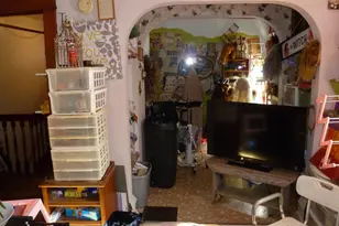 390 W 4th St, Dallas City, IL 62330 - Photo 16