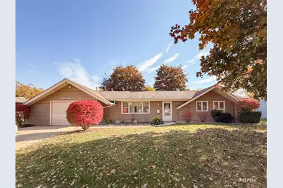 1904 Winston Lane, Schaumburg, IL 60193 - Photo 1