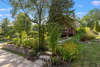 388 Hill Avenue, Glen Ellyn, IL 60137 - Photo 38
