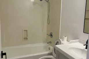 101 Oakwood Dr, Bolingbrook, IL 60440 - Photo 14