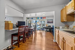 1052 Southbury Ln, Wheeling, IL 60090 - Photo 8