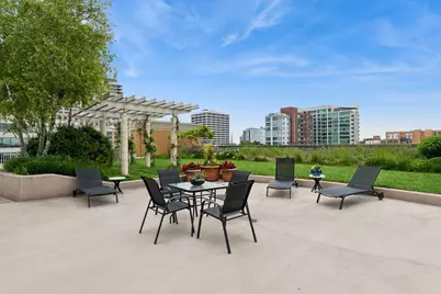 1640 Maple Avenue #1202, Evanston, IL 60201 - Photo 16