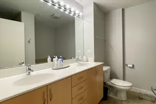 451 W Huron St, Chicago, IL 60654 - Photo 10