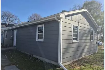 225 E Ogden Street, Capron, IL 61012 - Photo 4