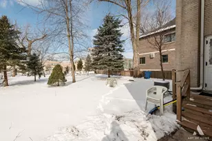 6908 N Mendota Ave, Chicago, IL 60646 - Photo 4