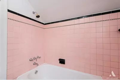 6908 N Mendota Avenue, Chicago, IL 60646 - Photo 24