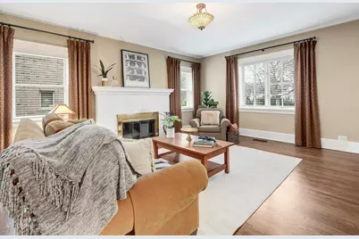 225 S Stone Avenue, La Grange, IL 60525 - Photo 8